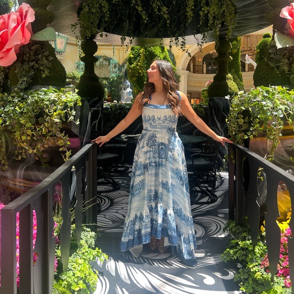 Meet your Posher, Michelle - Picture 1 of 1